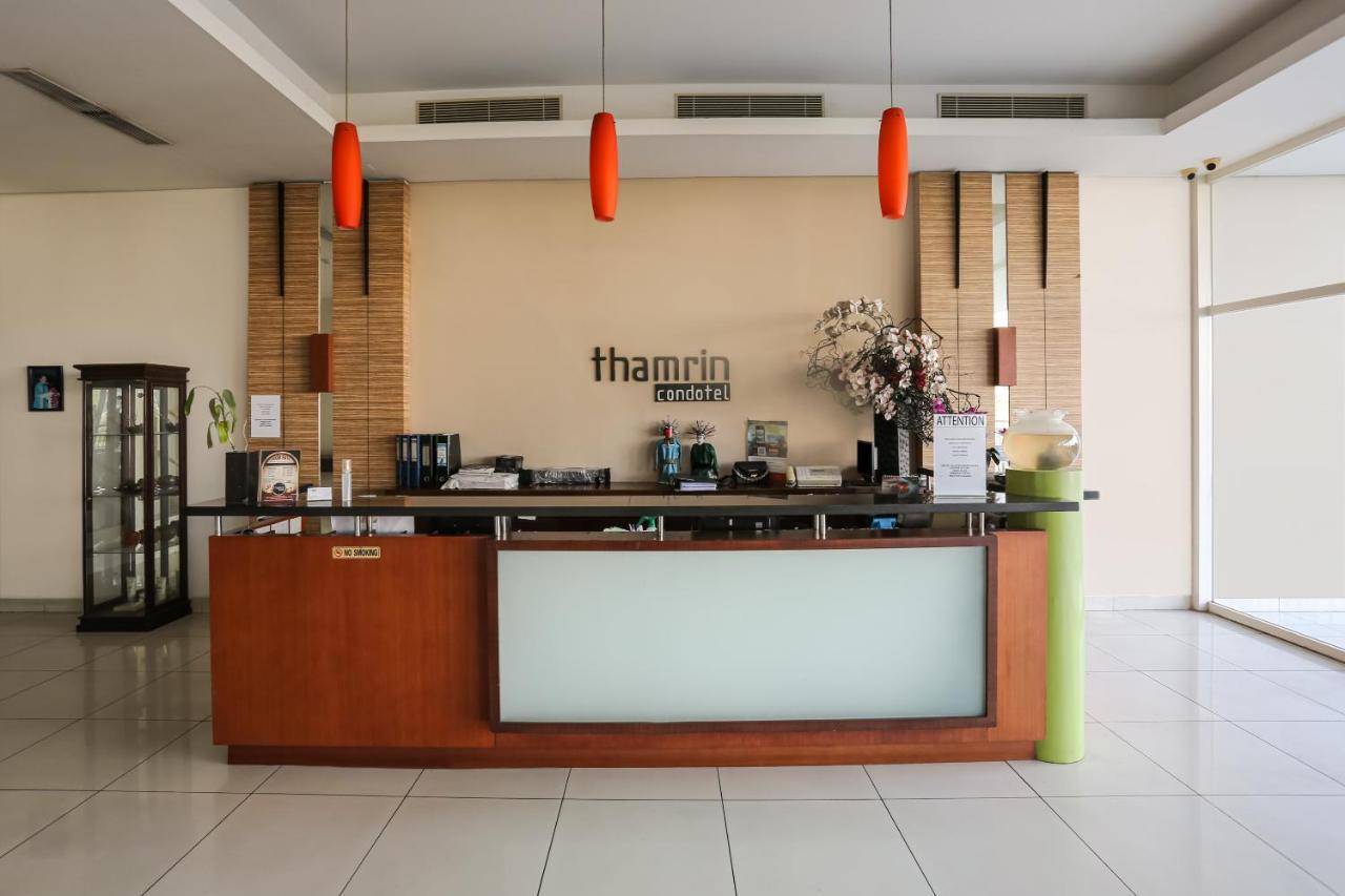 Capital O 1748 Thamrin Condotel Giacarta Esterno foto