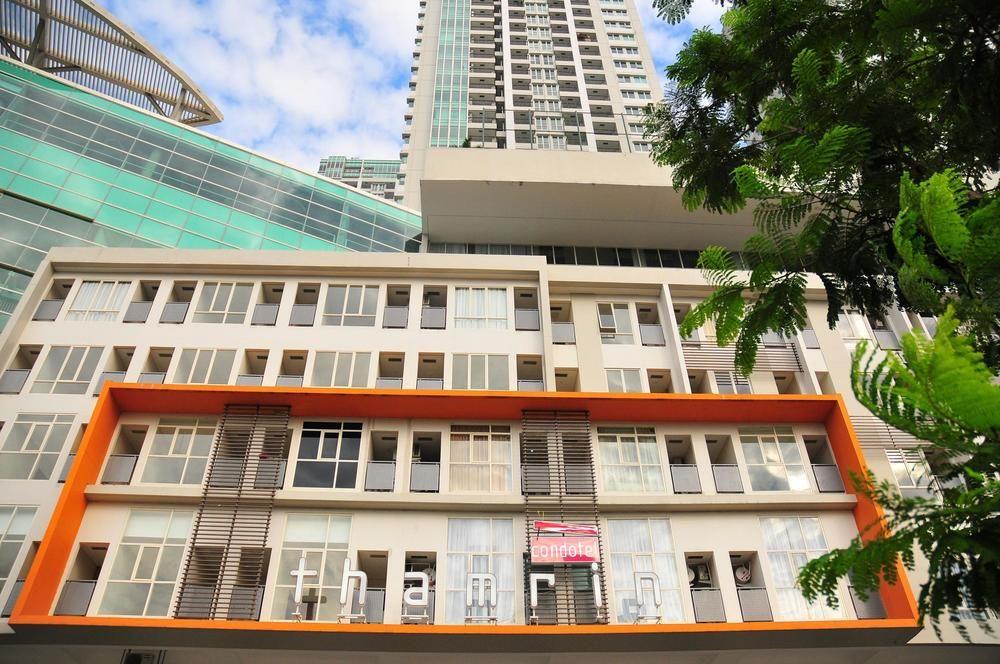 Capital O 1748 Thamrin Condotel Giacarta Esterno foto