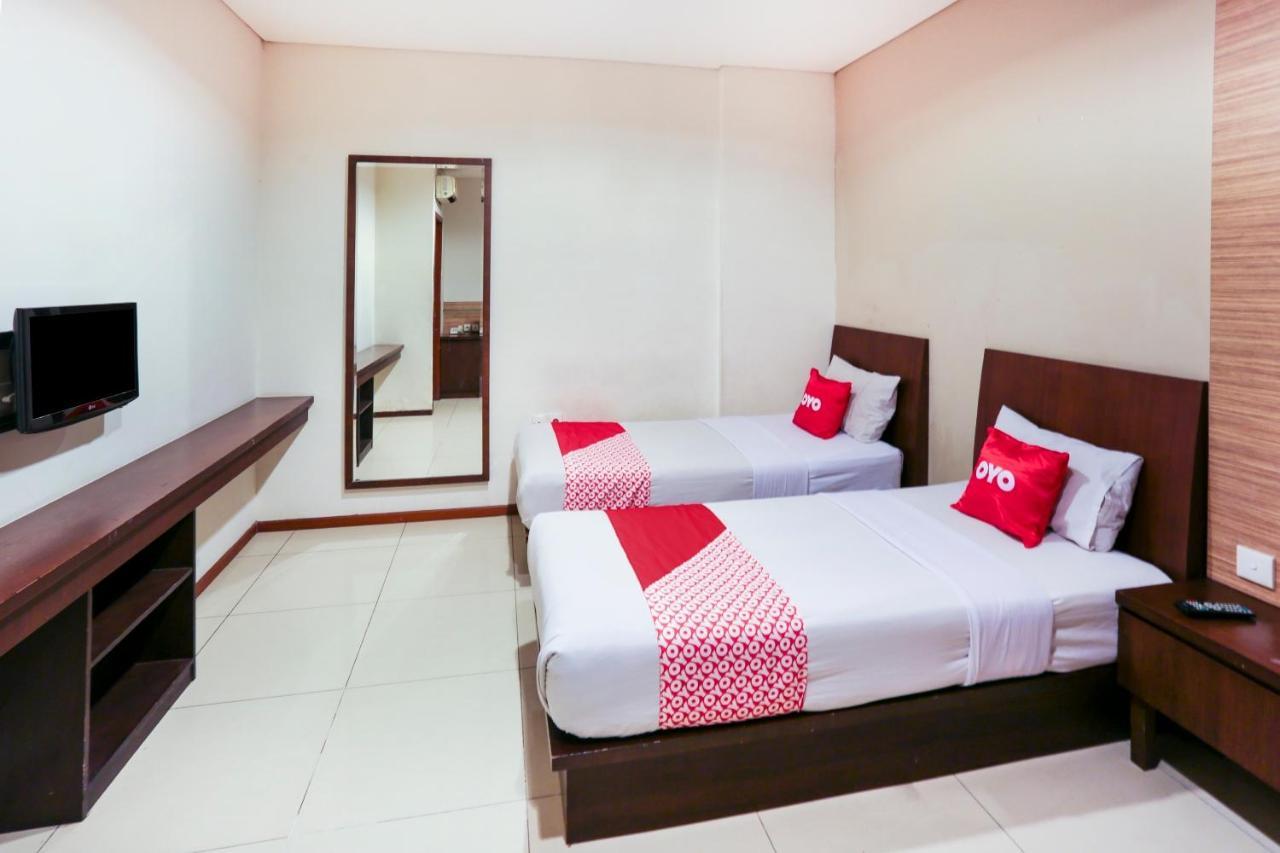 Capital O 1748 Thamrin Condotel Giacarta Esterno foto
