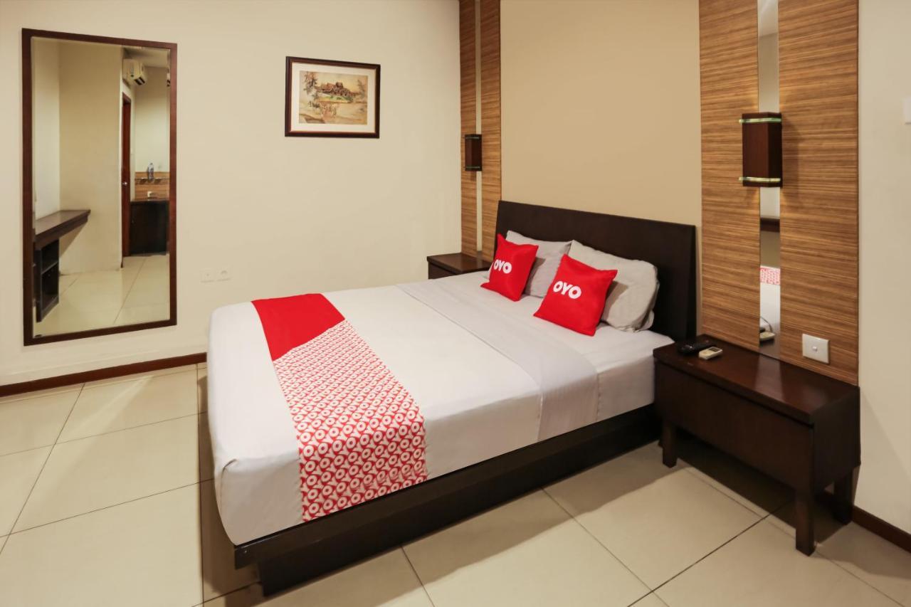 Capital O 1748 Thamrin Condotel Giacarta Esterno foto
