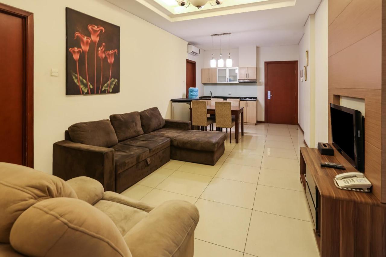 Capital O 1748 Thamrin Condotel Giacarta Esterno foto
