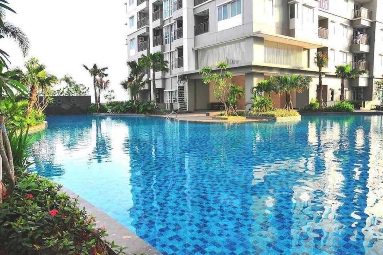 Capital O 1748 Thamrin Condotel Giacarta Esterno foto