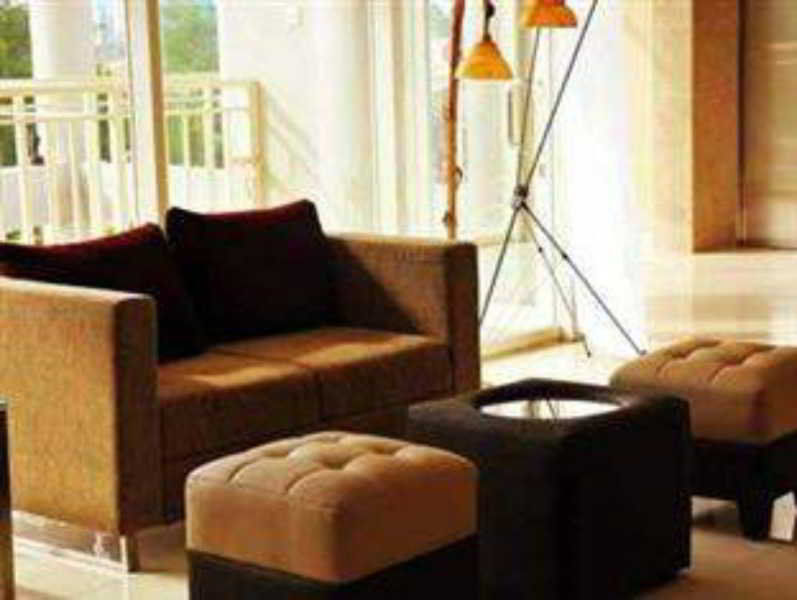 Capital O 1748 Thamrin Condotel Giacarta Esterno foto