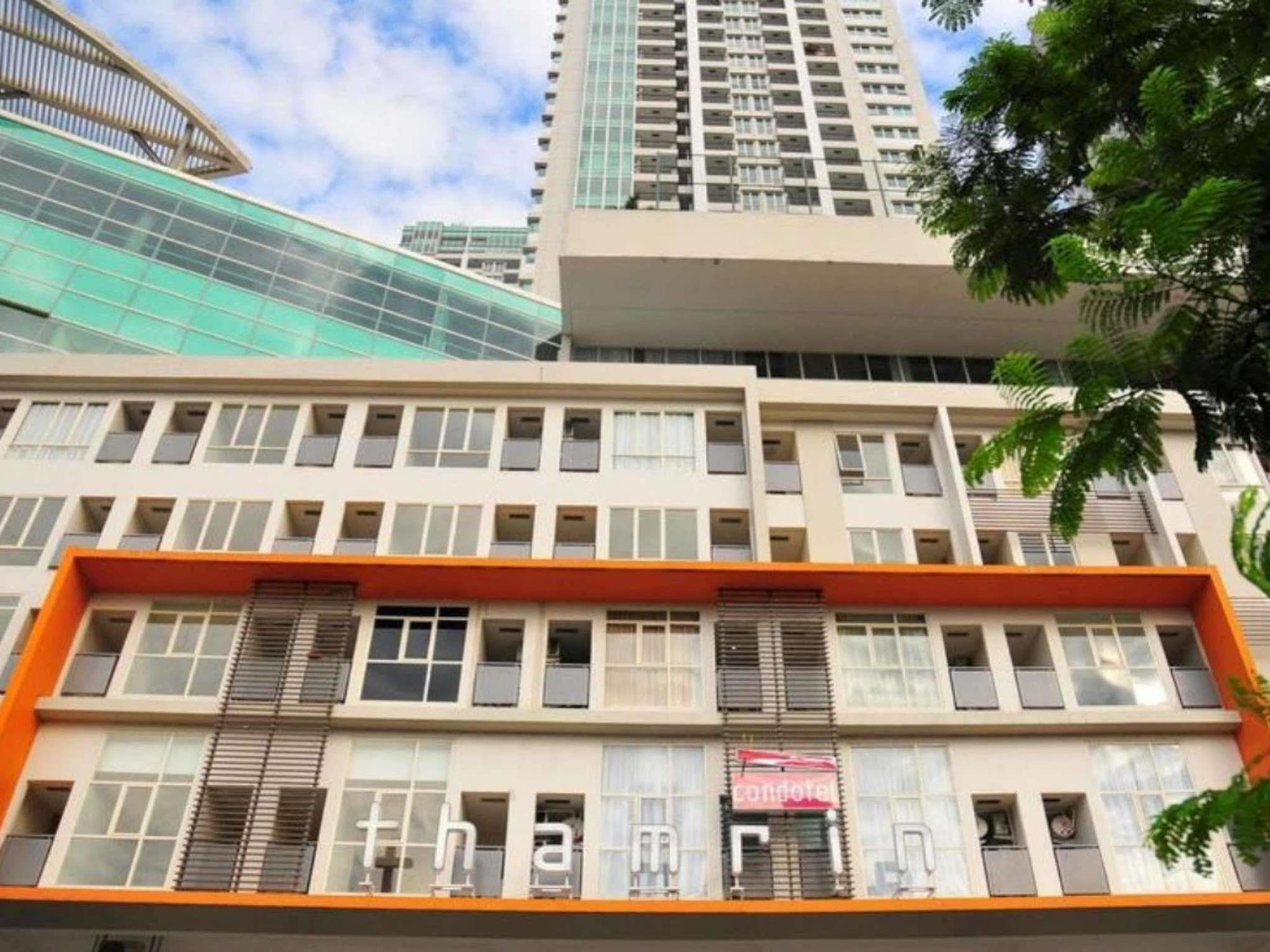 Capital O 1748 Thamrin Condotel Giacarta Esterno foto